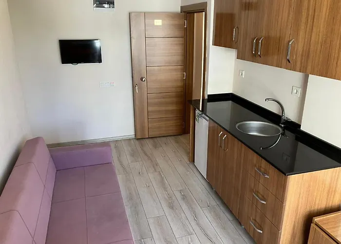 Apartmanhotel Christina 3*