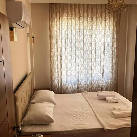 Christina Apartmanhotel